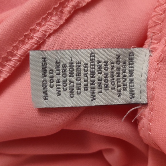 Dress - Picture 4 of 4